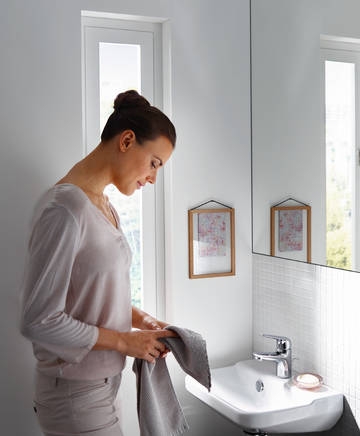 Змішувач для умивальника Hansgrohe NOVUS 71020000 - 2