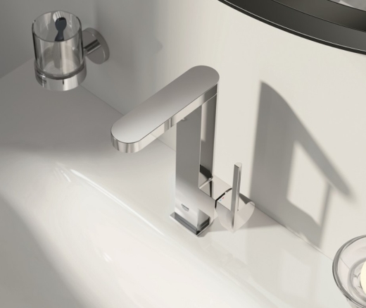 Смеситель для раковины Grohe Plus L-Size с нажимним донним клапаном (23873003) - 3