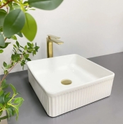 Умивальник (раковина) VBI BOLZANO WHITE накладний VBI-013800